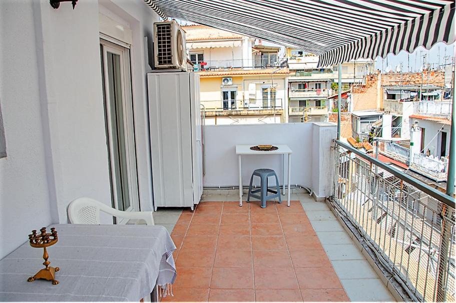 Kassandrou Suite Hot Tub-Jakuzzi - 2 Bedrooms - Big Balcony - Center テッサロニキ エクステリア 写真